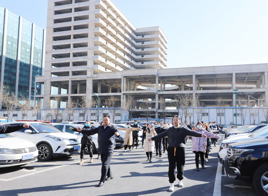 1645435077142040258.jpg W020220221398528112757.jpg